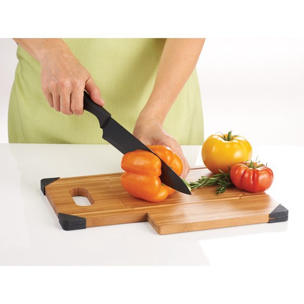 Bamboo Cutting Board w/ Knife