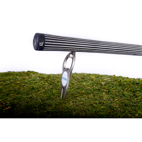 Hat Trick 6-in-1 Divot Tool