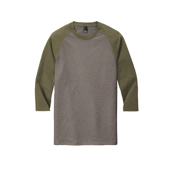District Made® Perfect Tri™ Men's 3/4-Sleeve Raglan