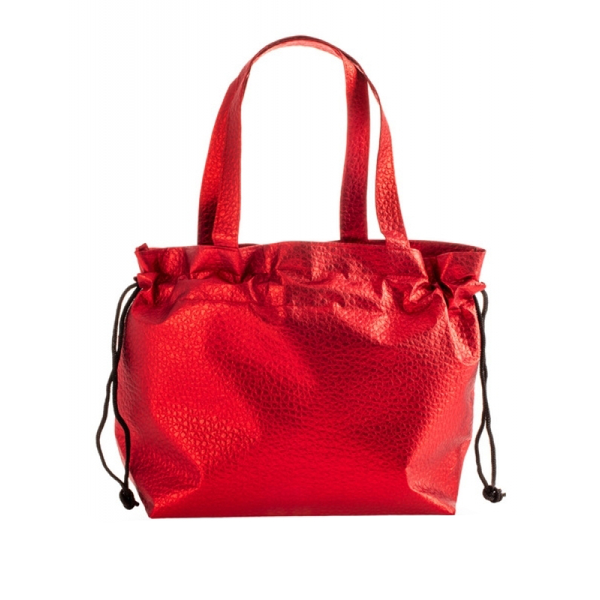 Wrap-It-Up Metallic Croc Laminated Non Woven Cinch Bag