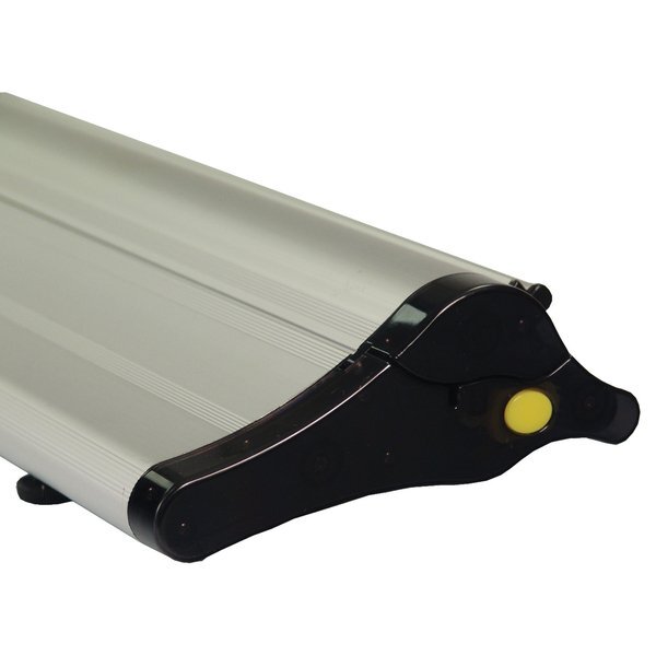 Superb Retractor Banner Display Kit