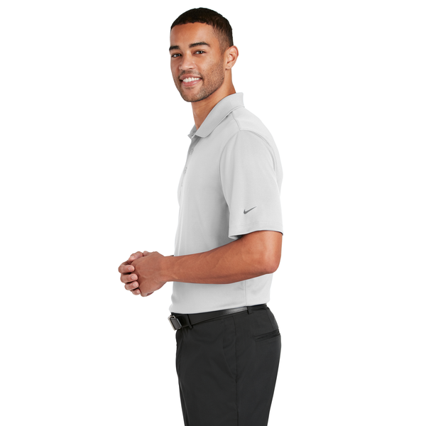 NIKE® Dri-FIT Classic Fit Players Flat Knit Collar Men's Polo