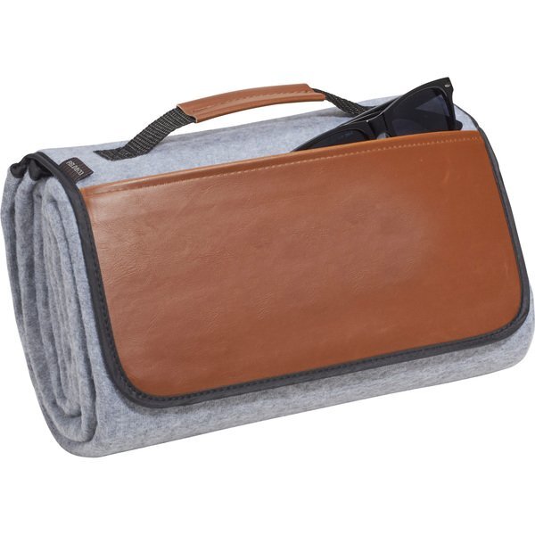 Field & Co.® Campster Fleece Picnic Blanket, 47" x 53"