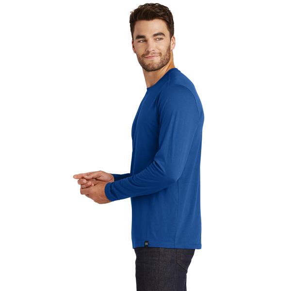 New Era® Heritage Blend Long Sleeve Men's Crew Tee