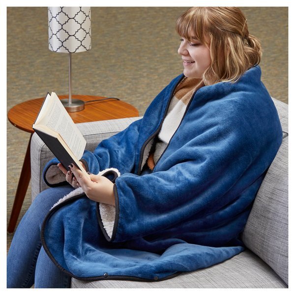 Oversized Wearable Cozy Fleece Sherpa Blanket, 70" x 50"