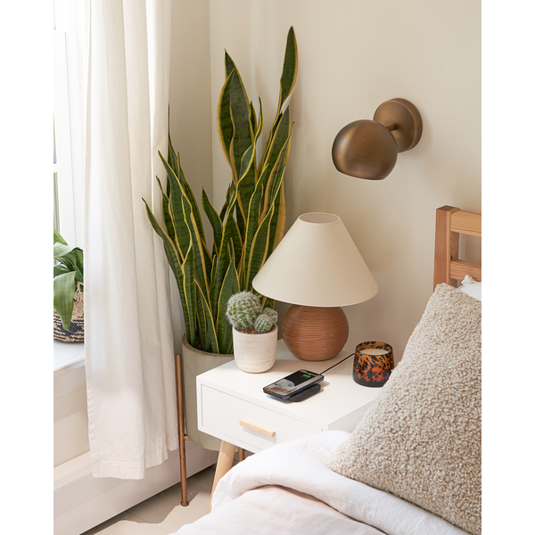 Courant® Essentials Catch 1 Wireless Charger