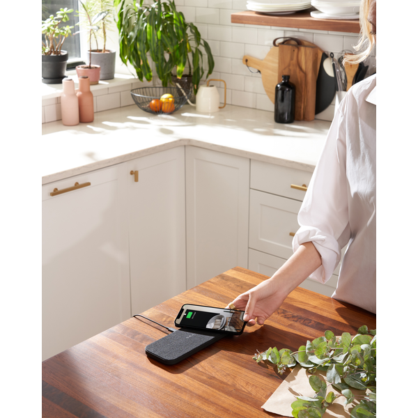 Courant® Essentials Catch 2 Multi-Device Wireless Charger