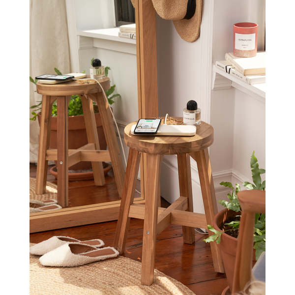 Courant® Essentials Catch 2 Multi-Device Wireless Charger