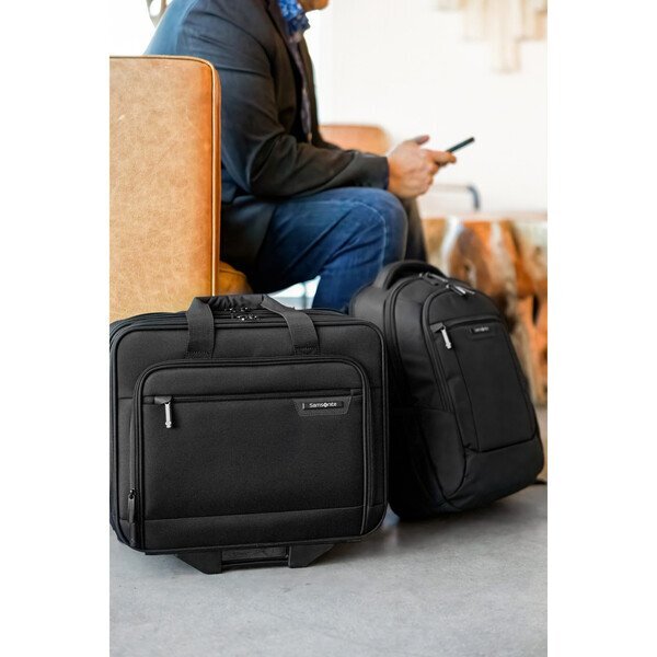 Samsonite® Classic Business Perfect Fit Two Gusset Polyester Computer Portfolio