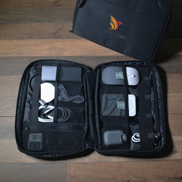 Landon 2.0 All-In-One Travel Tech Case