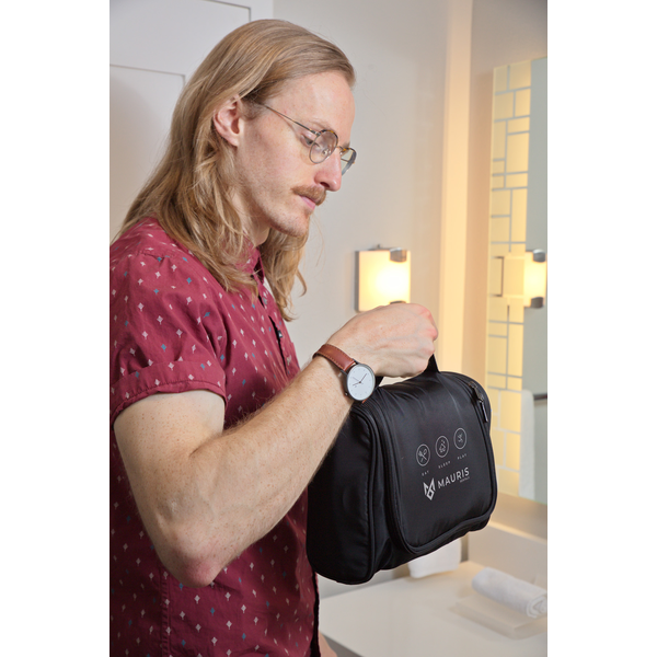 AeroLOFT™ Toiletry Kit