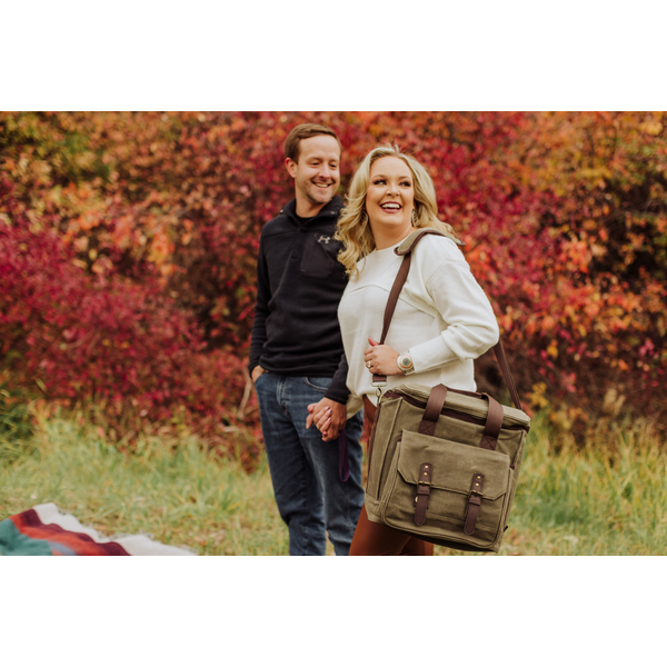 Weekender 6 Bottle Waxed Canvas Insulated Wine Bag