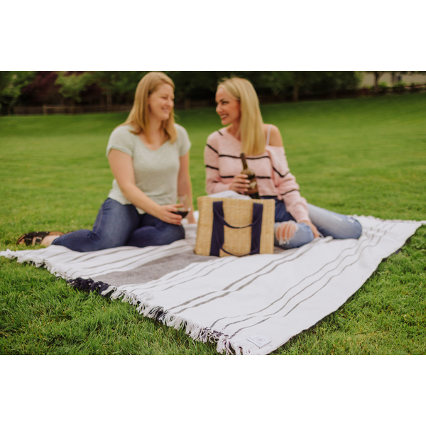 Montecito Cotton Picnic Blanket w/ Harness, 60" x 70"