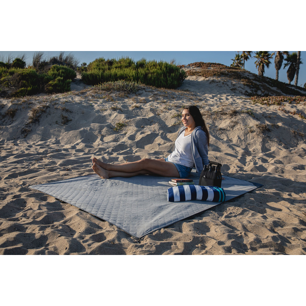 All Purpose Machine Washable Polyester Stadium Blanket, 70" x 58"