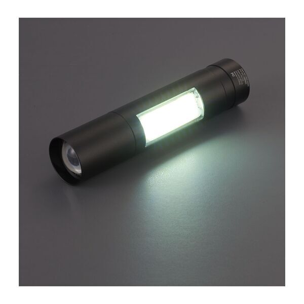 Rechargeable 2200mAh Aluminum Flashlight