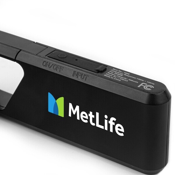 Waterproof 2W Bluetooth Speaker w/ Carabiner