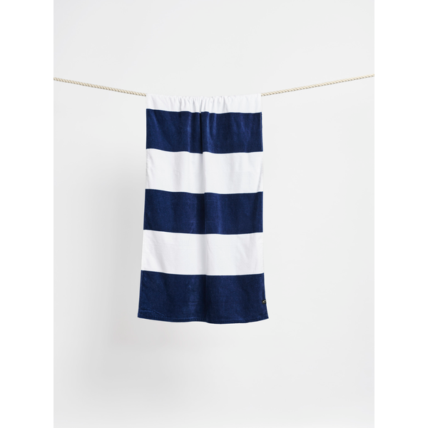 Slowtide® Pocket Recycled Beach Towel, 60" x 30"