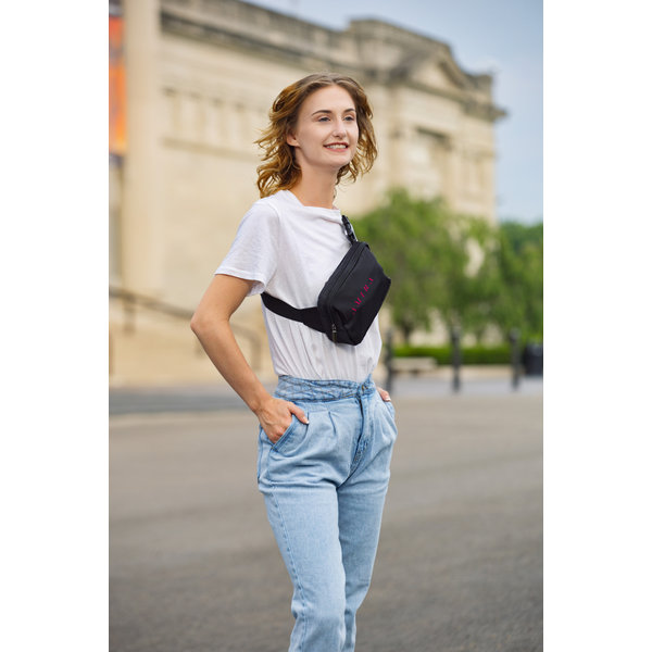 AeroLOFT™ Polyester Large Anywhere Belt Bag