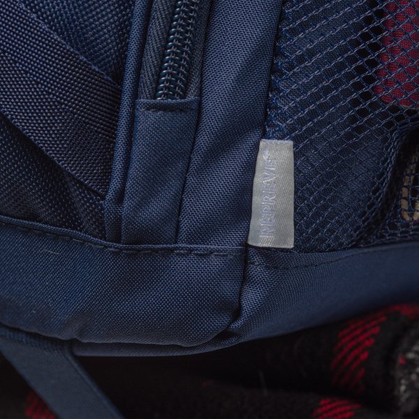 Coastal Threads™ 20-Can Picnic Cooler