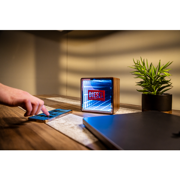 Orbit Wood Grain Mirror Light-Up Speaker