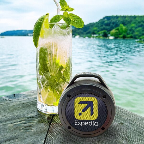 H2O Bluetooth Speaker with Strap