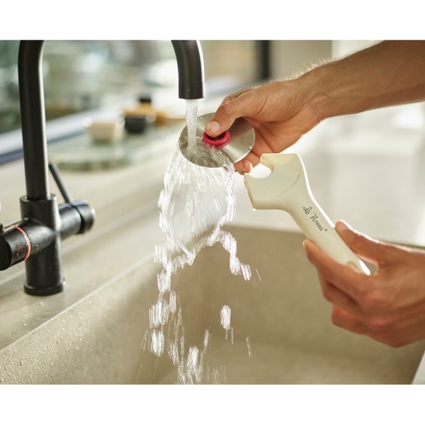 Joseph Joseph® Ringo™ Easy Clean Pizza Cutter