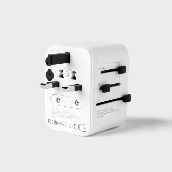 Wanderer International Travel Adapter