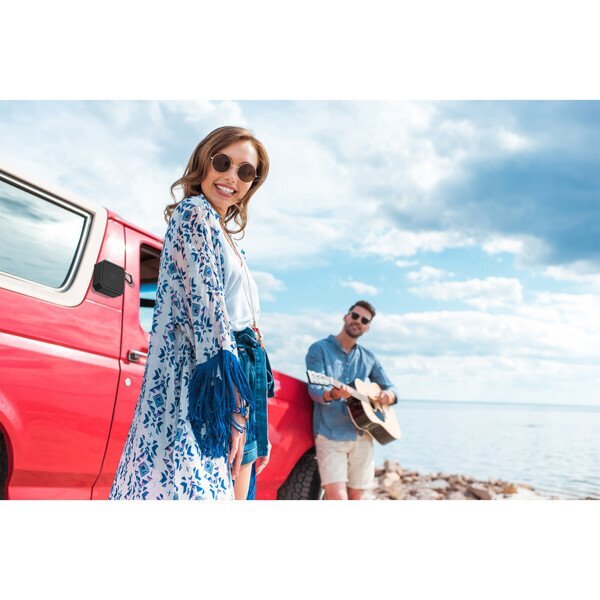 iLive™ Water Resistant Magnetic Speaker