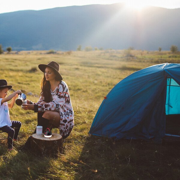 iLive™ Outdoor Lantern & Power Bank, 5000mAh