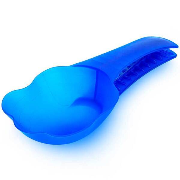 Recycled Pet Food Scoop and Bag Clip