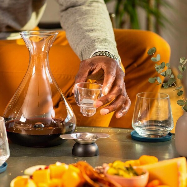 Rabbit® Wine Aerator w/ Stand