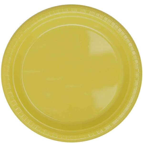Round Plastic Plate, 7"