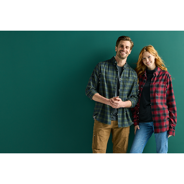 Eddie Bauer® Long Sleeve Favorite Flannel Plaid Men's Shirt