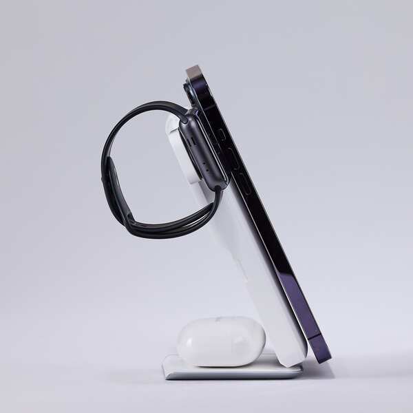 Powerfold MagSafe 3-in-1 Power Bank, 10000mAh