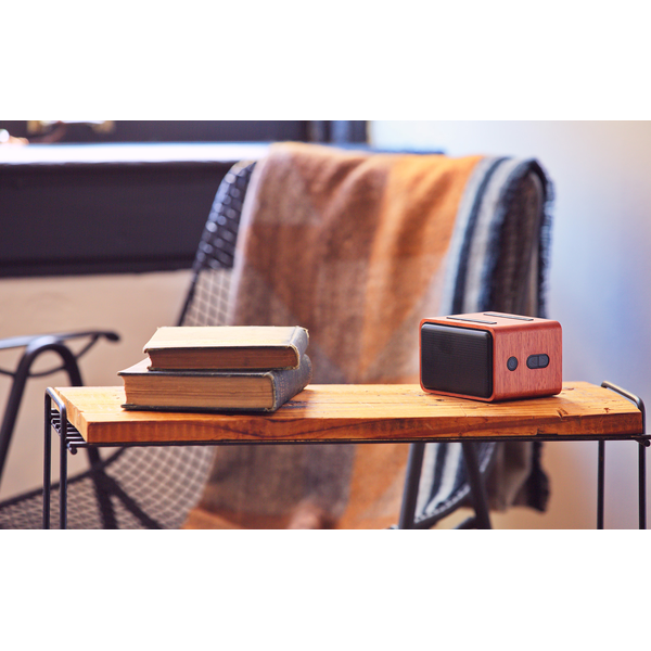 Mahogany FSC® Wireless Speaker w/ Wireless Charger