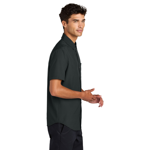 MERCER+METTLE™ Short Sleeve UV Tri-Blend Capital Tech Men's Shirt