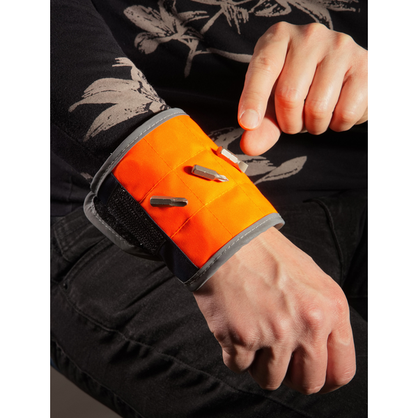 Handy Reach Magnetic Wrist Wrap for Tools