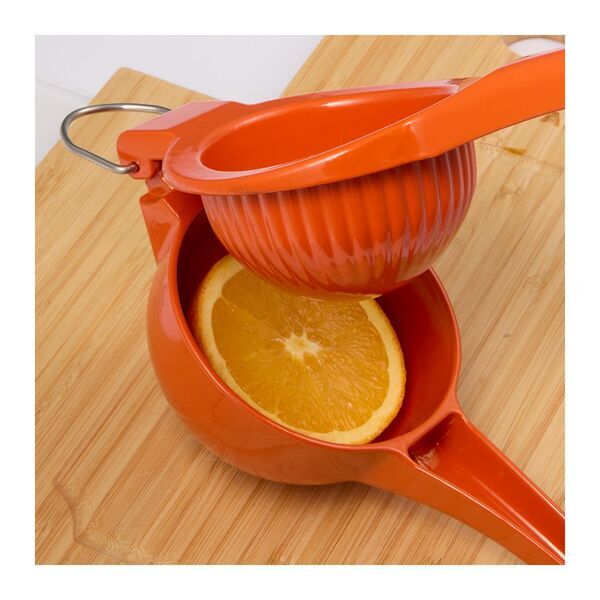 Kitchi Orange Squeezer