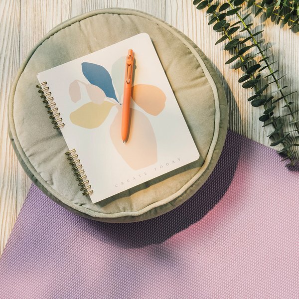 uni-ball® Zento Gel Boho Retractable Pen