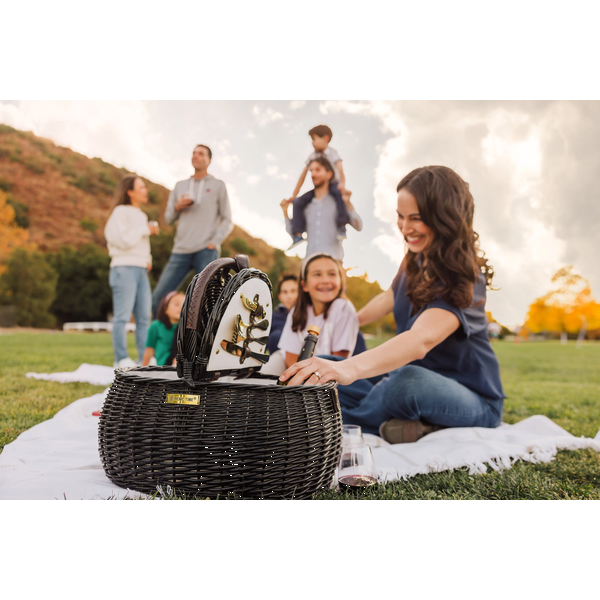 Evening Picnic Basket w/ Service for Two
