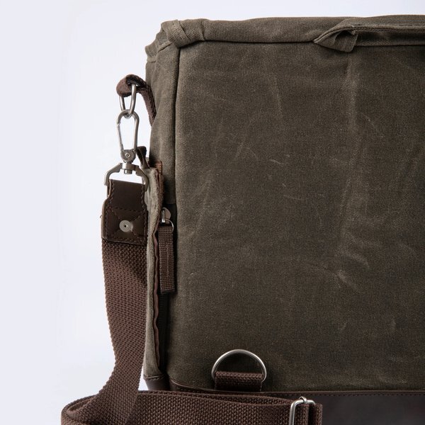 Adventure Wine Tote Gift Set