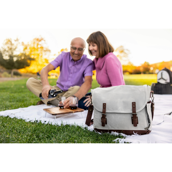 Adventure Wine Tote Gift Set