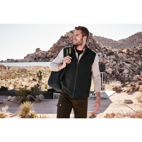 OGIO® Kinetic Poly/Spandex Men's Soft Shell Vest
