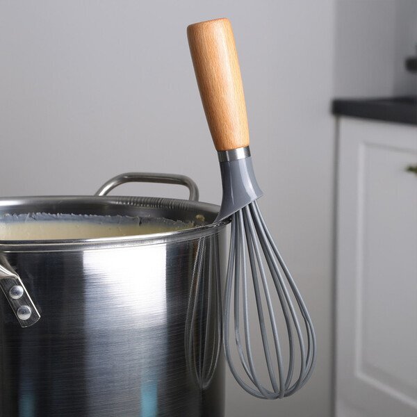 reGen Beechwood Whisk