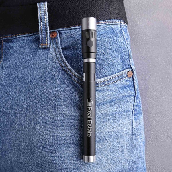 reNew Rechargeable Telescopic Work Flashlight