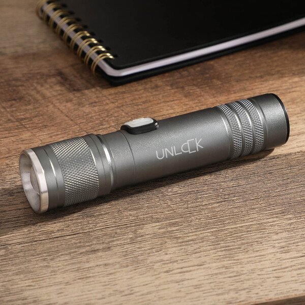 reNew Rechargeable COB Pocket Flashlight