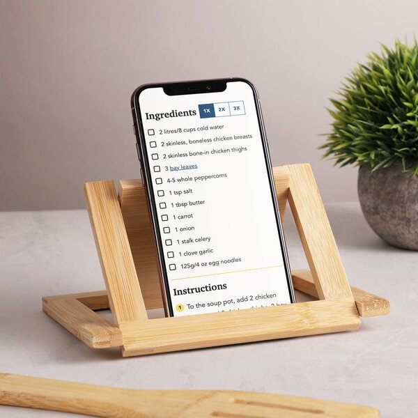 Chun Bamboo Kitchen Trivet Phone Holder