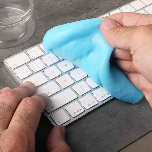 Wizard Cleaning Putty
