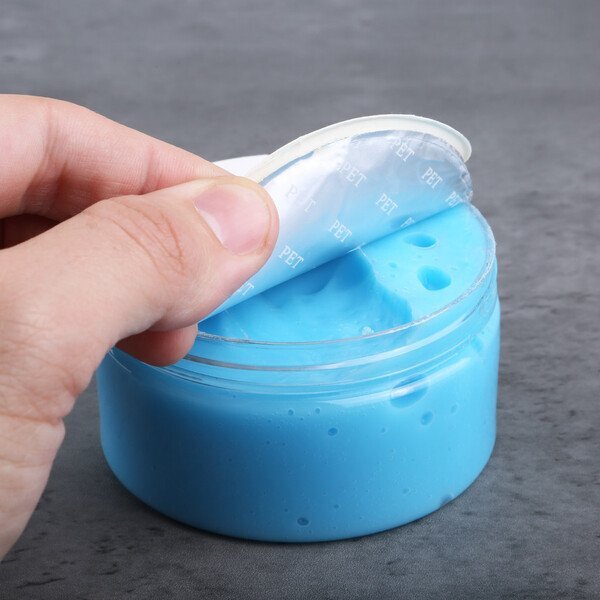 Wizard Cleaning Putty