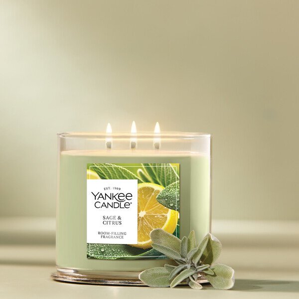 Yankee Candle® 3-Wick Candle